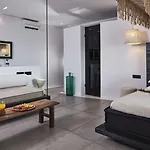 Myconian Utopia Relais & Chateaux 5* Ελιά