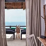 Resort Myconian Utopia Relais & Chateaux 5*