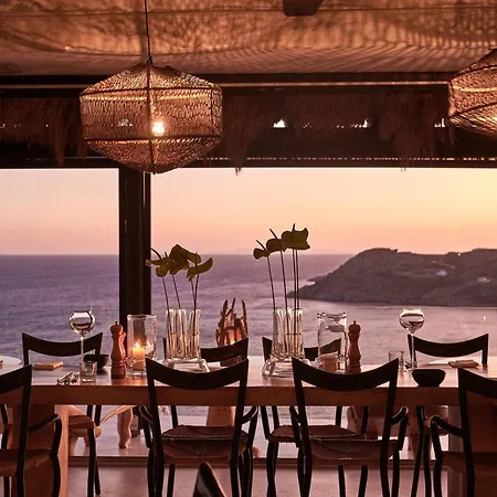 Resort Myconian Utopia Relais & Chateaux 5*