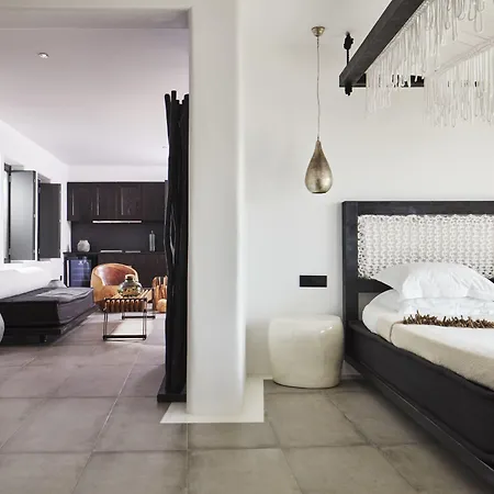 Myconian Utopia Relais & Chateaux