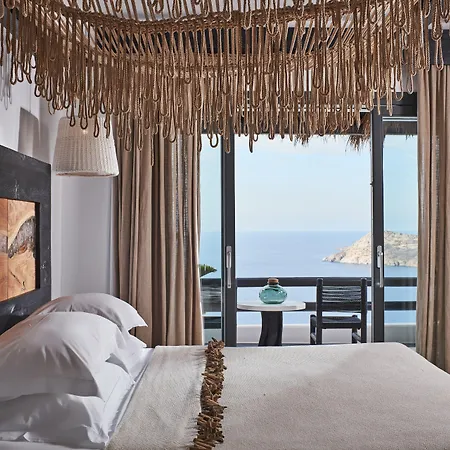Myconian Utopia Relais & Chateaux 5*