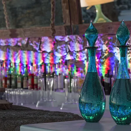 Myconian Utopia Relais & Chateaux 5* Elia (Mykonos)