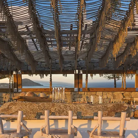 Myconian Utopia Relais & Chateaux Elia (Mykonos)
