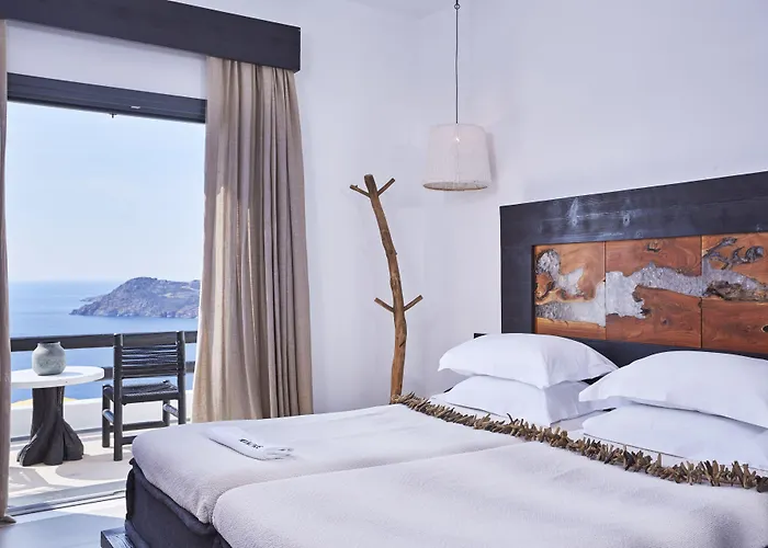 Myconian Utopia Relais&chateaux 5*