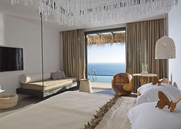 Myconian Utopia Relais&chateaux 5*