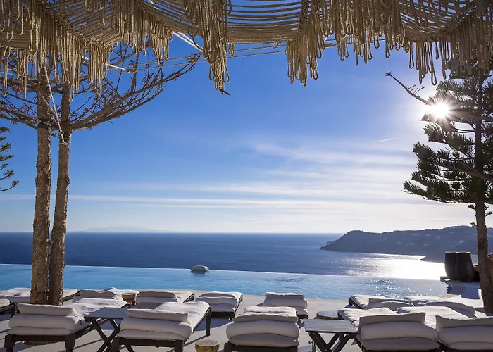 Myconian Utopia Relais&chateaux 5*