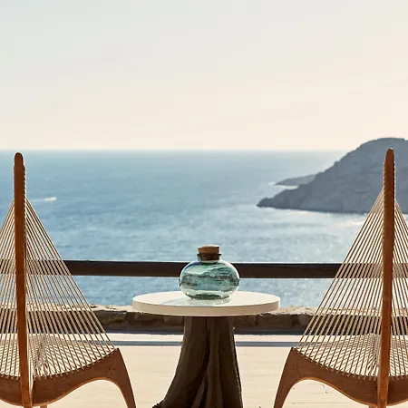 미코니안 유토피아 를레 앤 샤토 리조트 Elia (Mykonos)